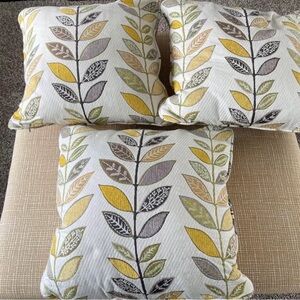 Ashley Furniture Leaf Pattern Throw Pillows